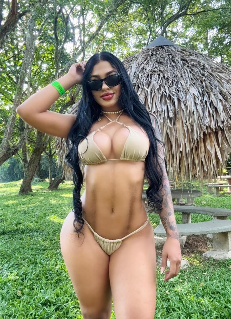 654429562: Chica busca chico en Madrid