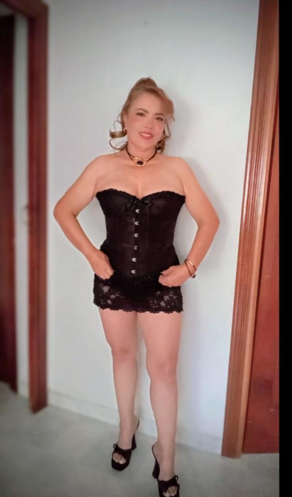 641335300: Chica busca chico en Huelva