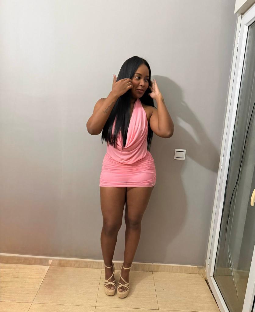 Chica busca chico en Almería: 