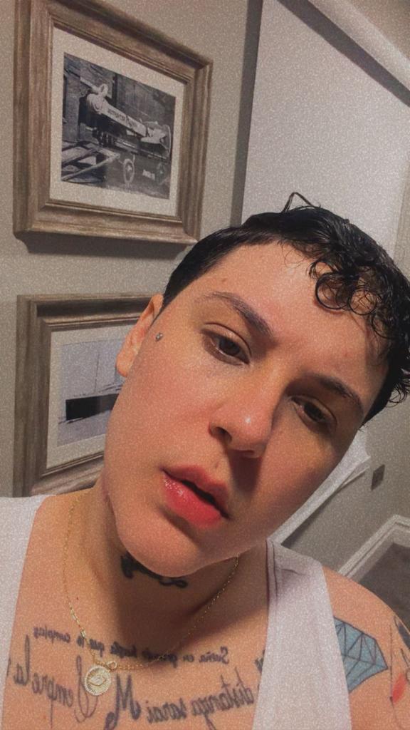 631515025: Chica busca chico en Ibiza