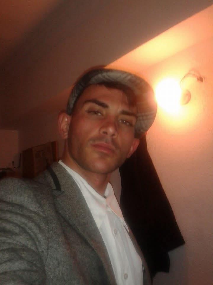 641881164: Chico busca chica en Alicante