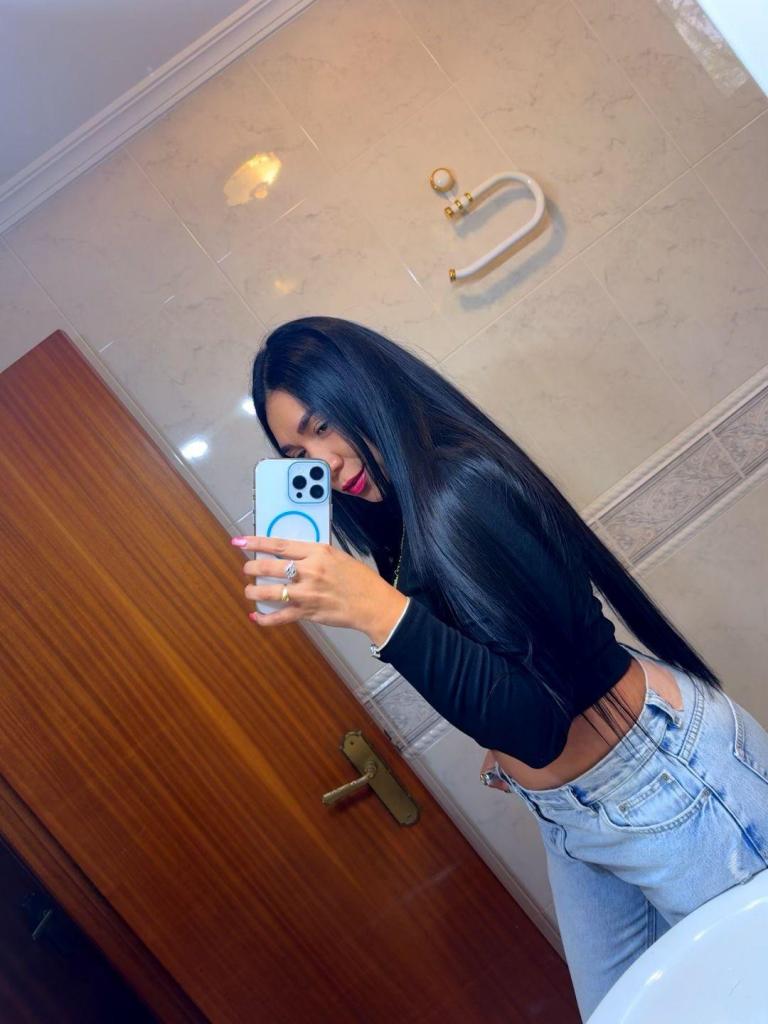 Chica busca chico en Barcelona: 