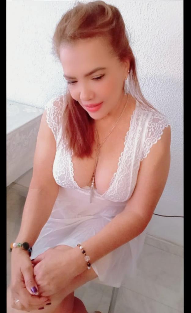 641335300: Chica busca chico en Huelva