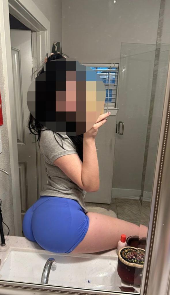 Chica busca chico en Almería: 