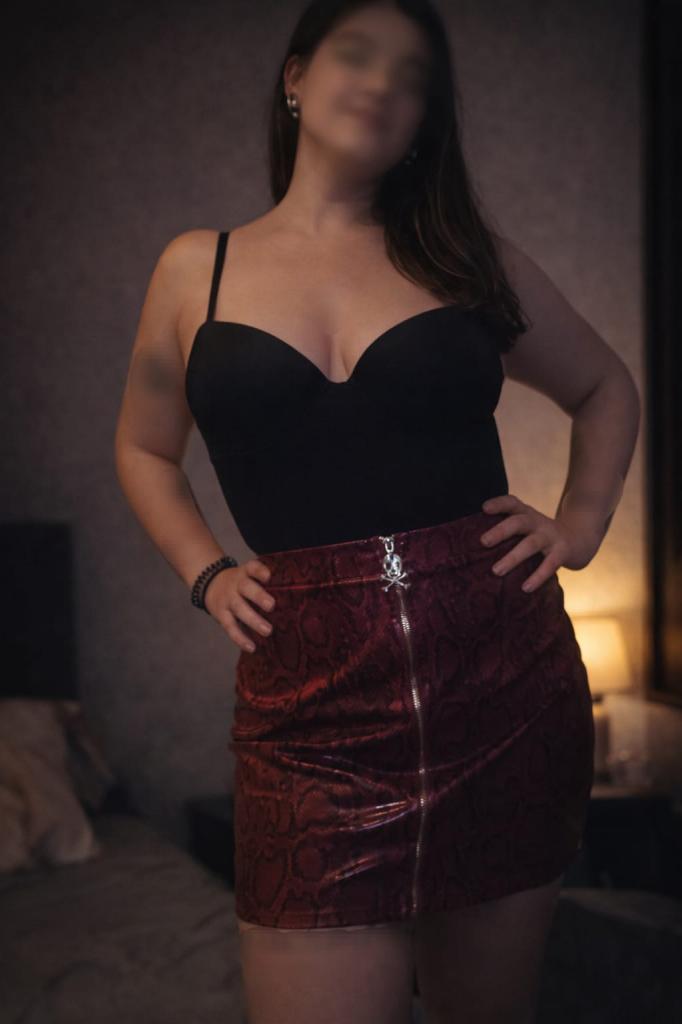 Chica busca chico en Barcelona: 