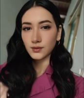 692802967: Chica busca chico en Barcelona