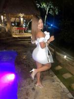 634393568: Chica busca chico en La Coruña