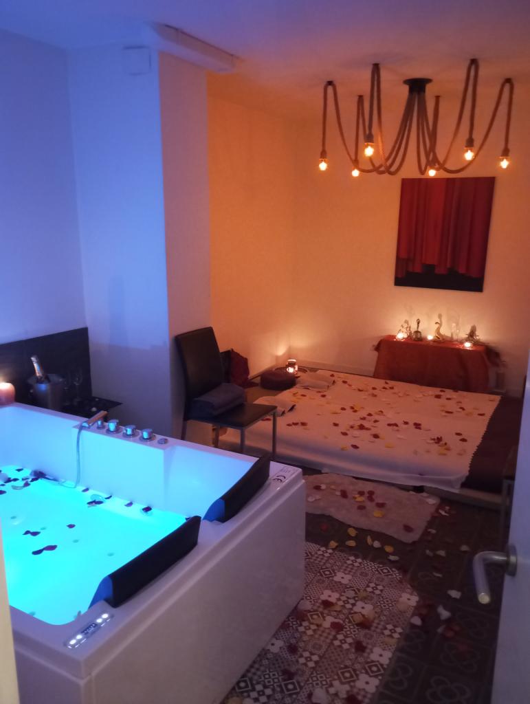 Chica busca chico en Barcelona: 