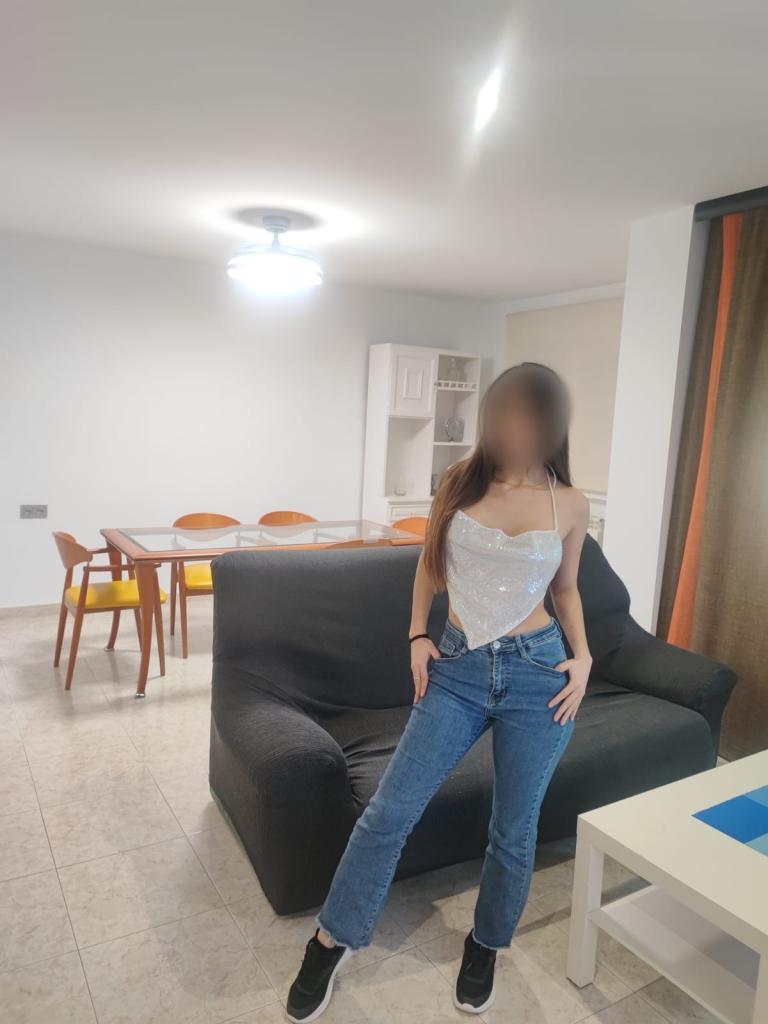 Chica busca chico en Alicante: 
