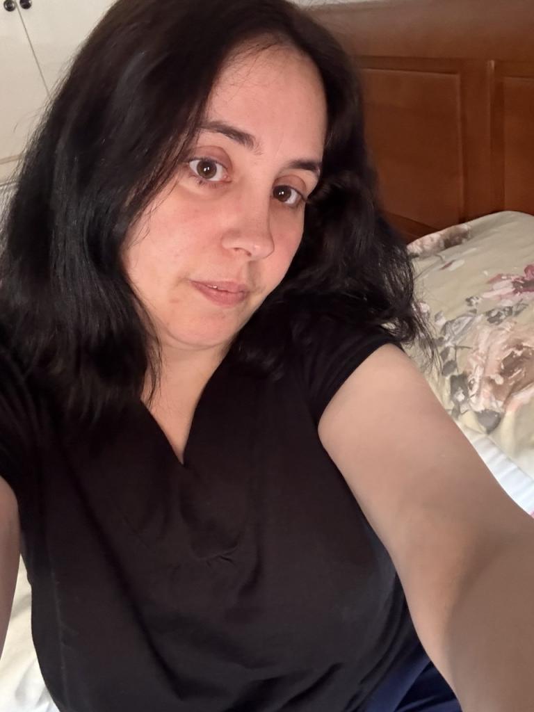 613298222: Chica busca chico en Barcelona