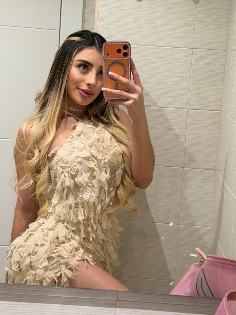 613846193: Chica busca chico en Málaga