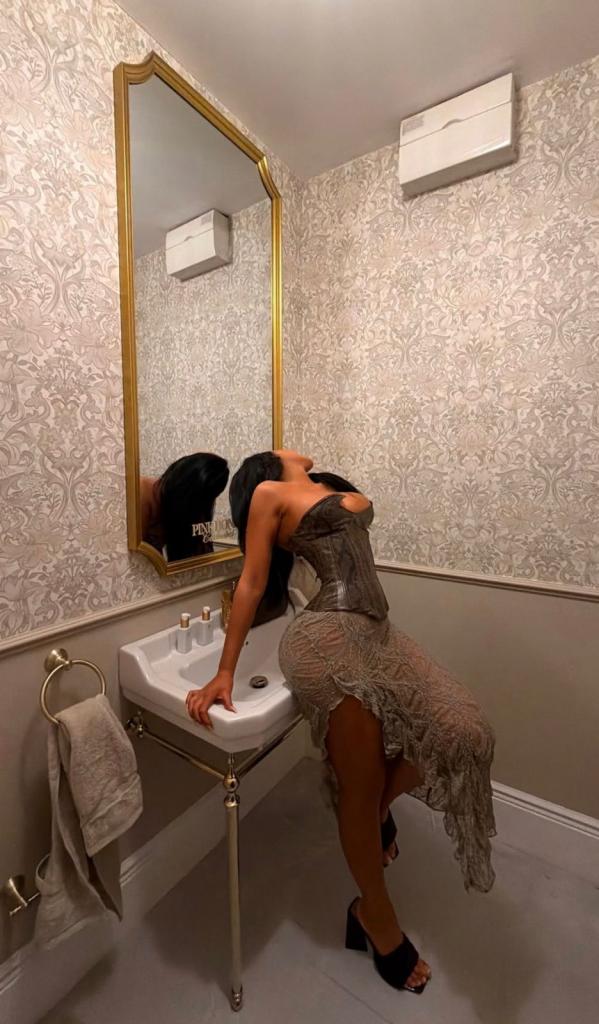 650237145: Chica busca chico en Málaga