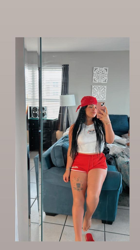 Chica busca chico en Cádiz: 