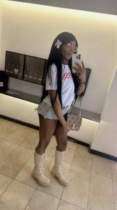 631391492: Travesti en Barcelona