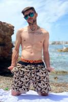 613218116: Chico busca chica en Sevilla