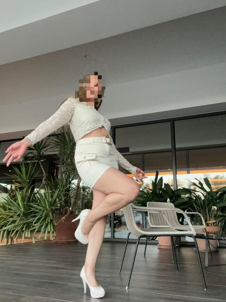 Chica busca chico en Asturias: 