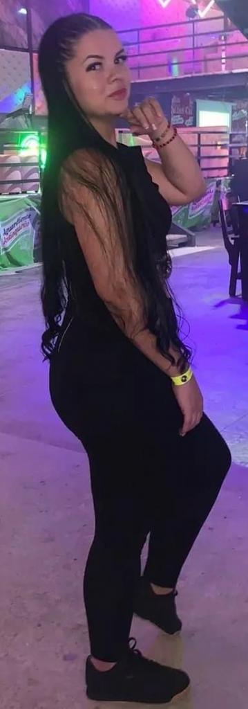 Chica busca chico en Almería: 