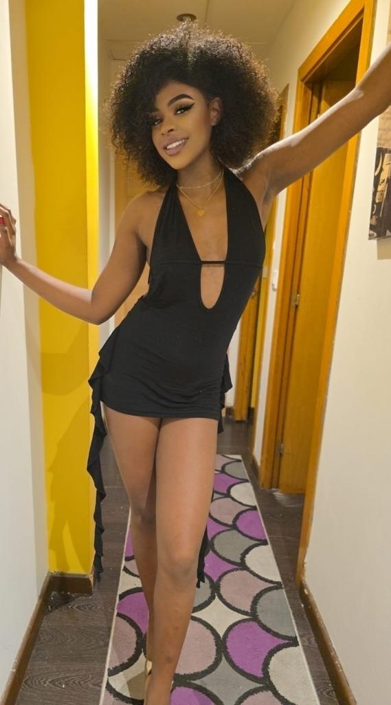 Chica busca chico en Pontevedra: Chica busca chico