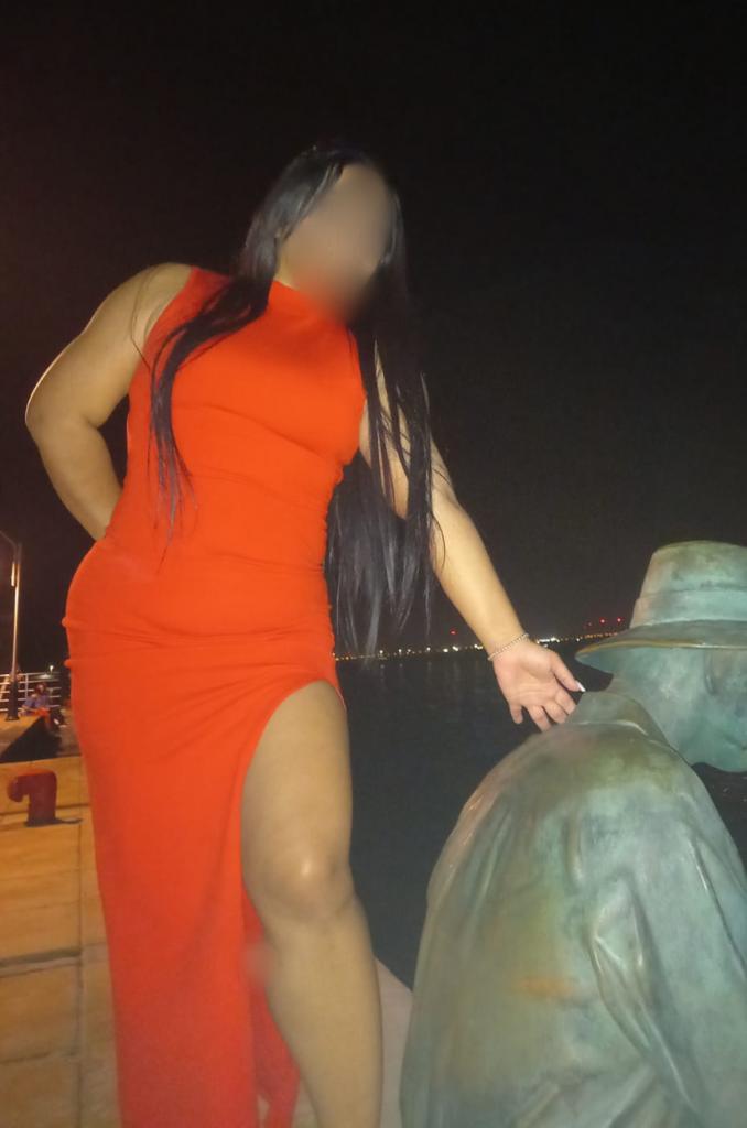Chica busca chico en Granada: 