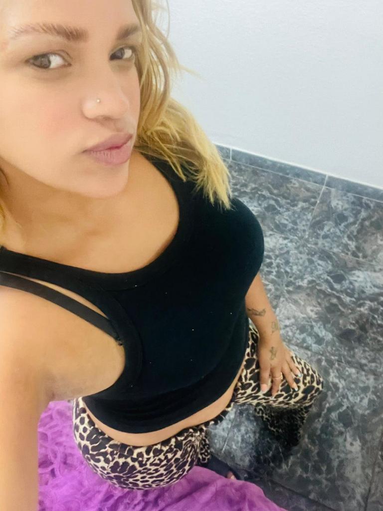 661161271: Chica busca chico en La Rioja