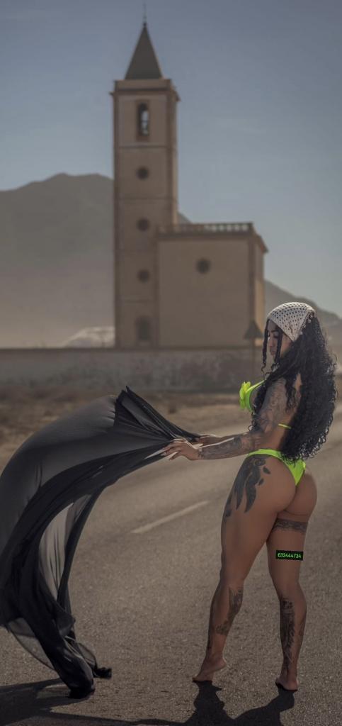 Chica busca chico en Cantabria: 