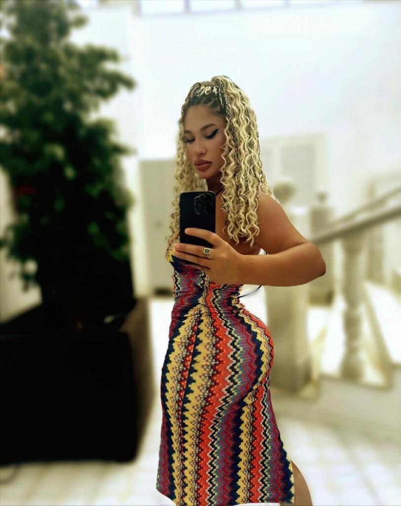 Chica busca chico en Alicante: 