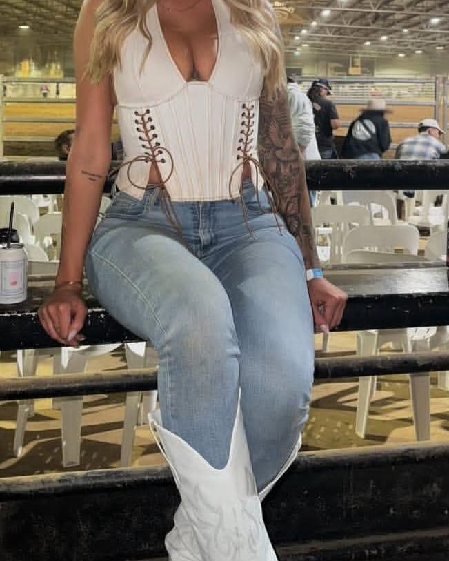 Chica busca chico en La Coruña: 