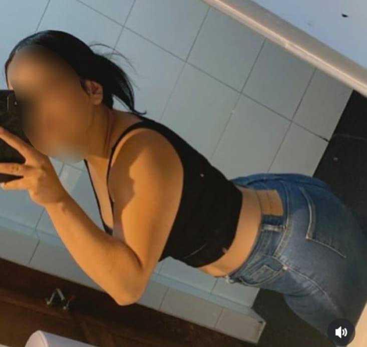 Chica busca chico en Zaragoza: Chica busca chico