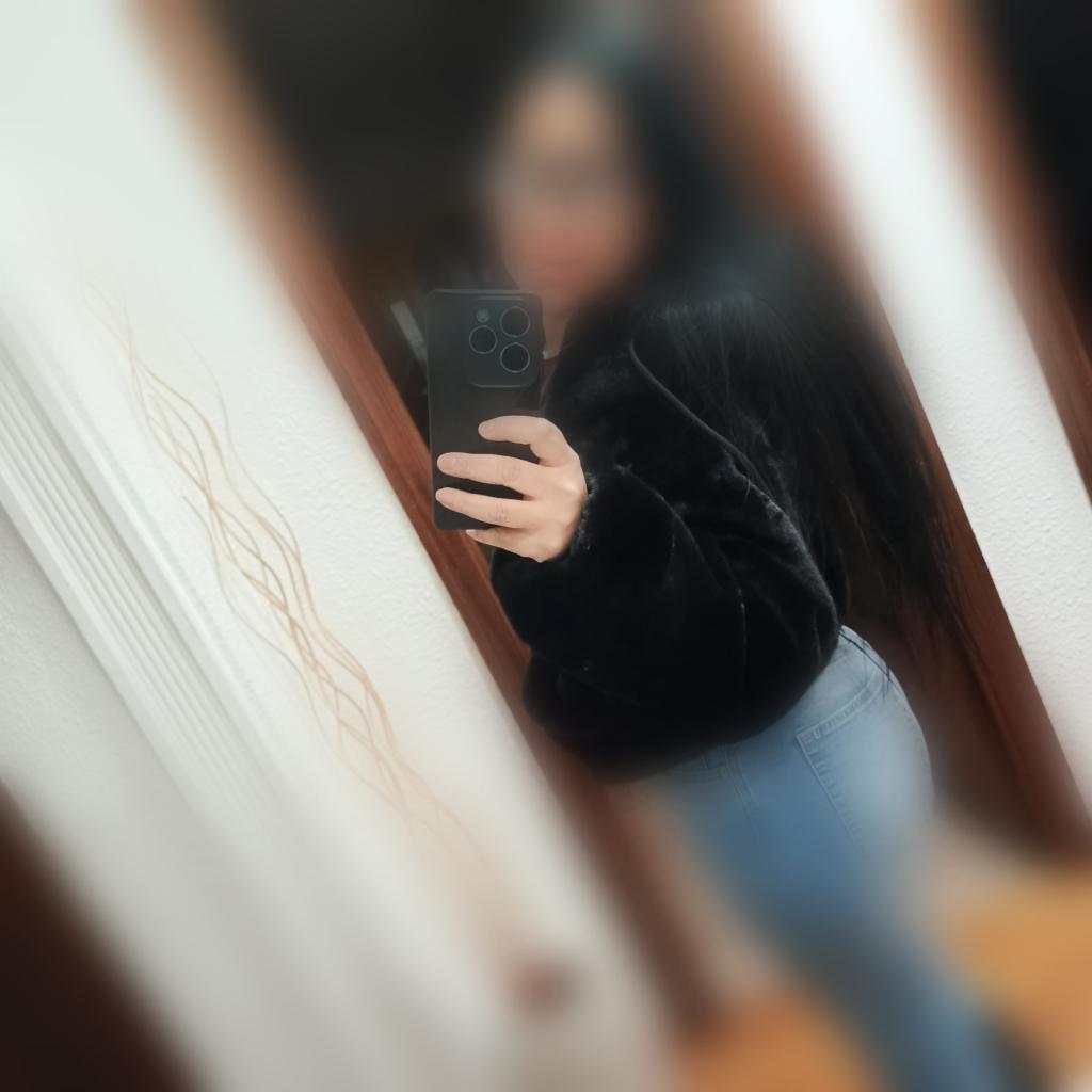 617397639: Chica busca chico en Mallorca