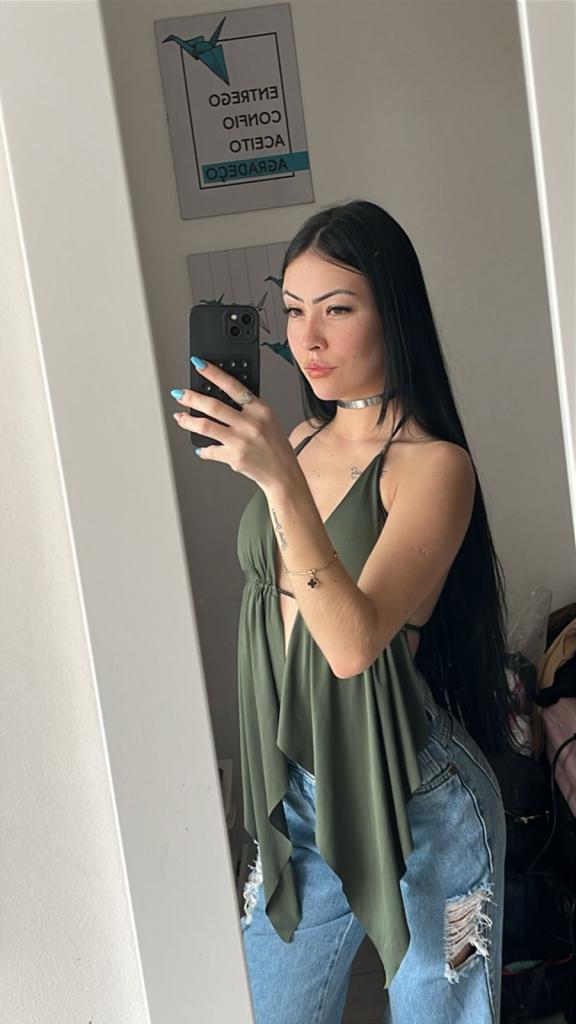 612405898: Chica busca chico en Madrid