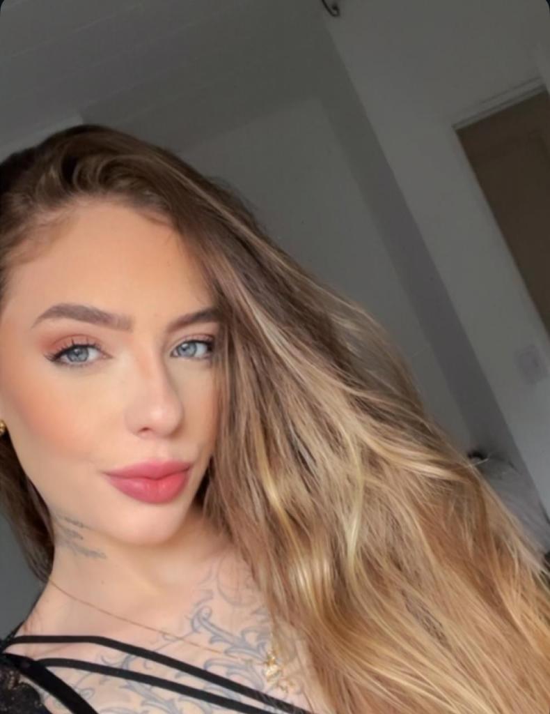 Chica busca chico en Madrid: Chica busca chico