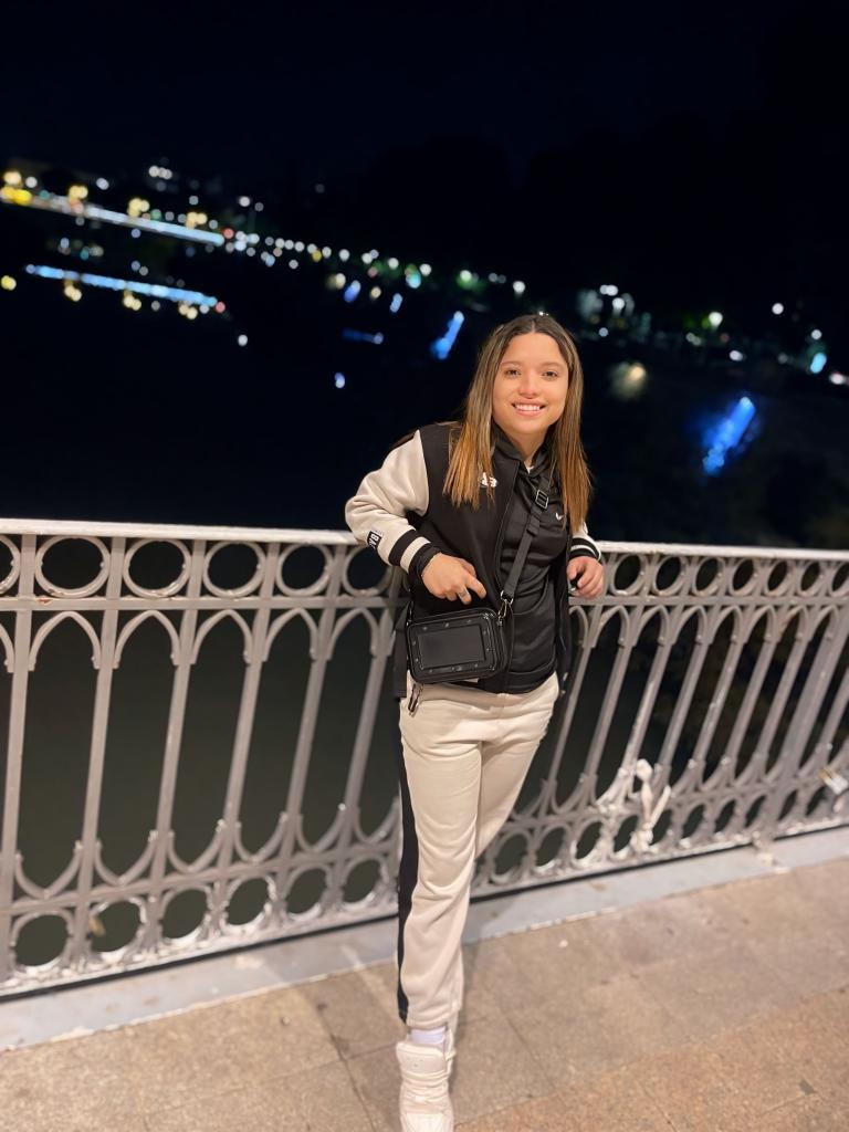 Chica busca chico en Murcia: 