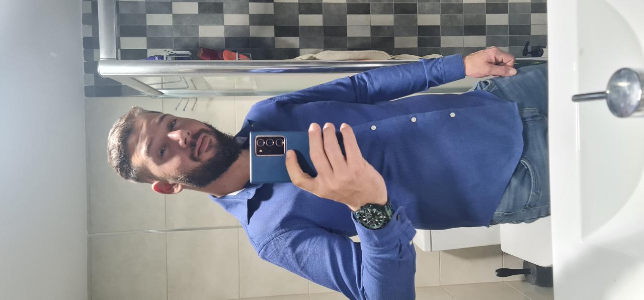 Chico busca chica en Las Palmas: 