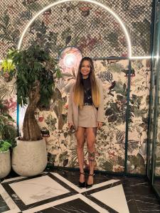 631970771: Chica busca chico en La Coruña