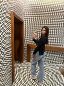 647089211: Travesti en Álava