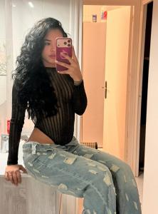 651198176: Chica busca chico en Tarragona