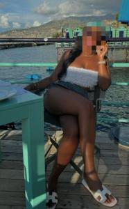 614702342: Chica busca chico en Gerona