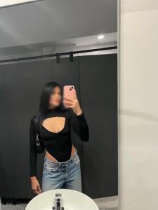623534209: Chica busca chico en Almería