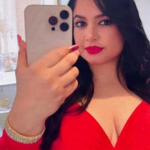 602664127: Chica busca chico en Valencia