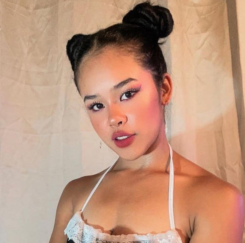 651198176: Chica busca chico en Tarragona