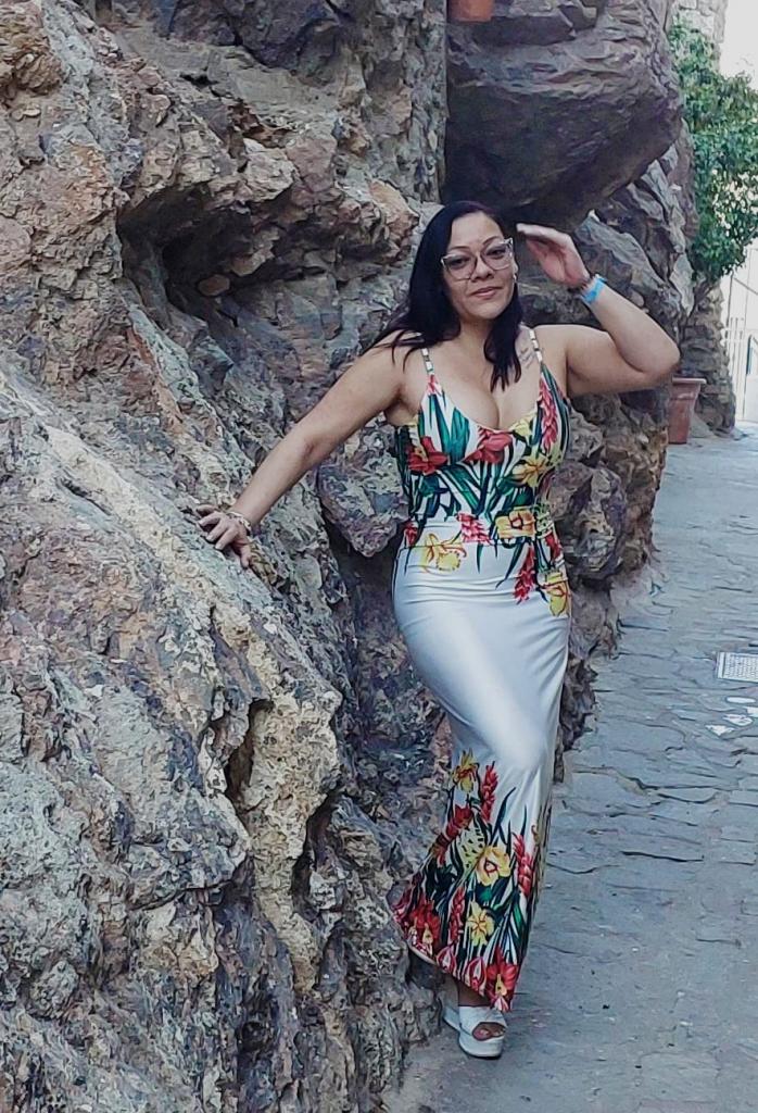 Chica busca chico en Alicante: 