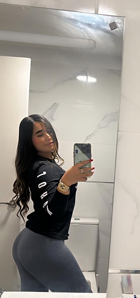 624796383: Chica busca chico en Tenerife