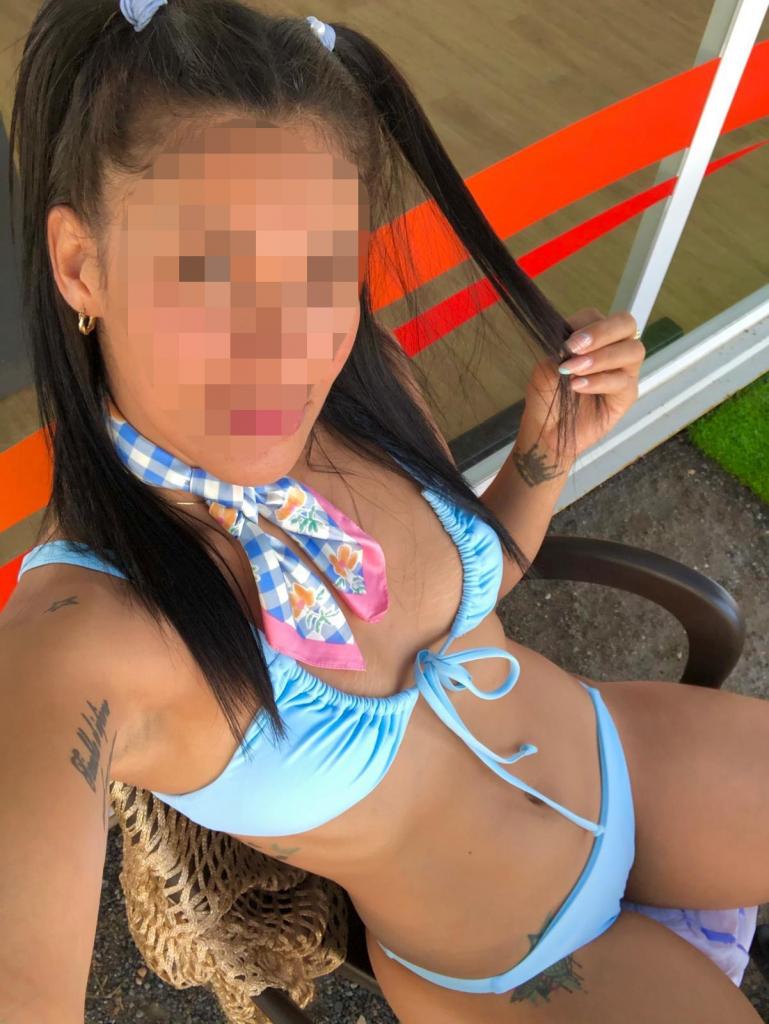 623534209: Chica busca chico en Almería