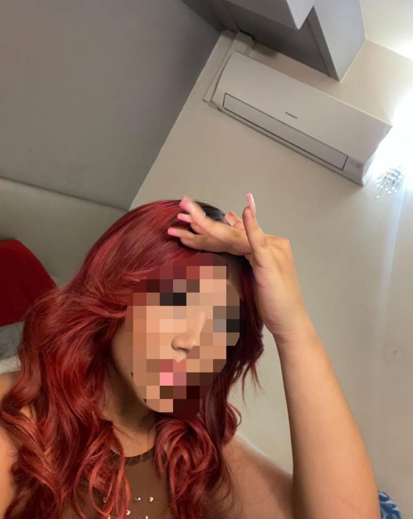 Chica busca chico en Barcelona: Chica busca chico