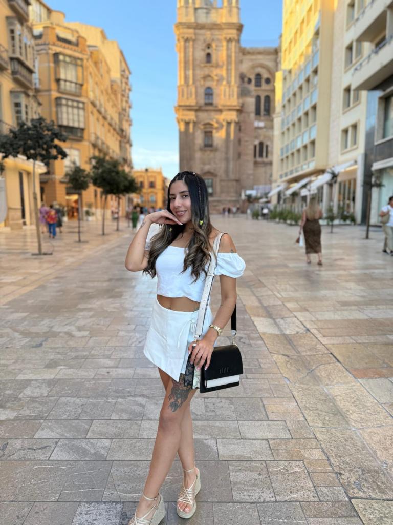 Chica busca chico en Mallorca: 