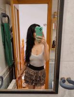 640698371: Chica busca chico en Madrid