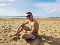 624392019: Chico busca chica en Barcelona