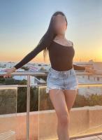 664105541: Chica busca chico en Madrid