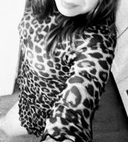 642371561: Chica busca chico en Barcelona