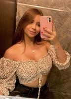 613341174: Chica busca chico en Madrid